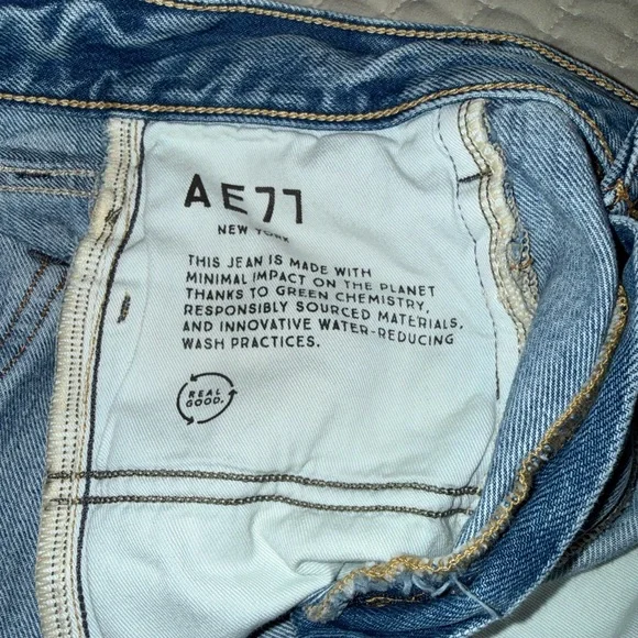 AE 77 Vintage Flare Medium Blue High-Rise Flare Jeans - Picture 14 of 16